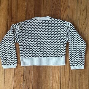 Marled Black and White Zigzag Sweater
